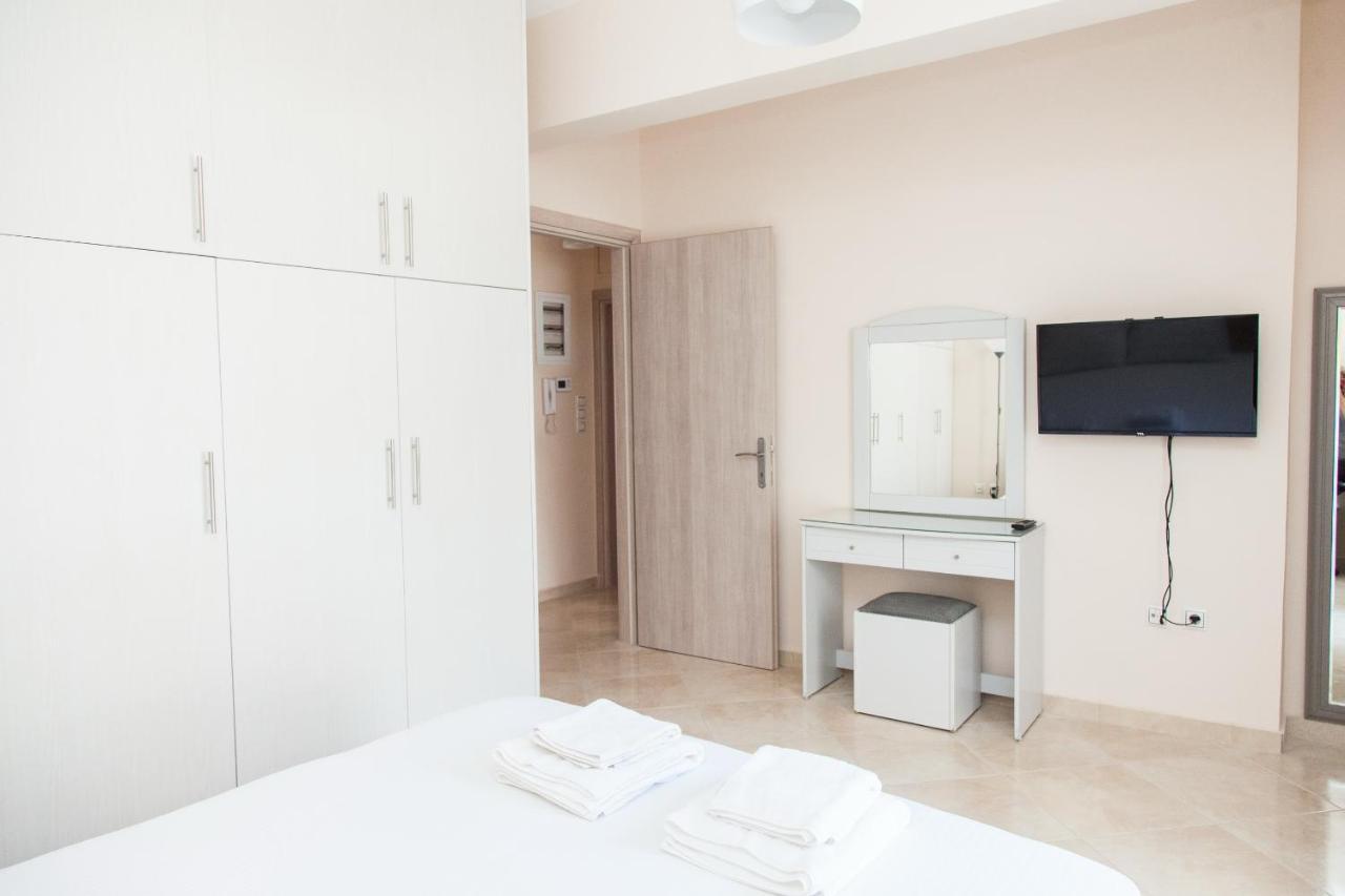 Great Apartment In Piraeus Exterior photo